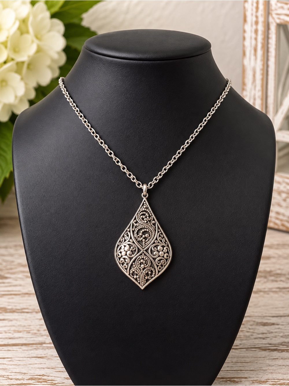 Lois Hill Sterling Silver Filigree Teardrop Scroll Pendant Necklace